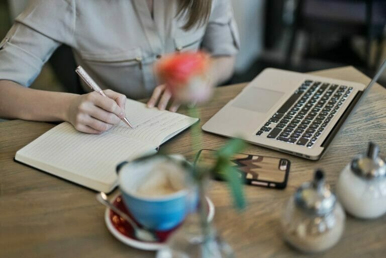 Simple and Proven Tips to Help You with Blogging